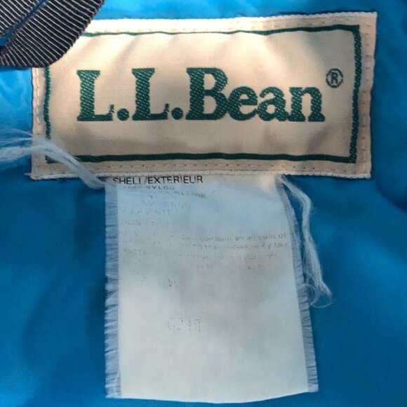L.L. Bean Women's Down Coat Large? Hooded Winter Jacket Blue Nylon Coat - Picture 3 of 16